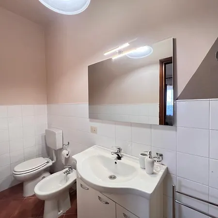 Biba Tra Lucca E Pisa Vakantiehuis *