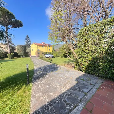 Casa de Férias Biba Tra Lucca E Pisa